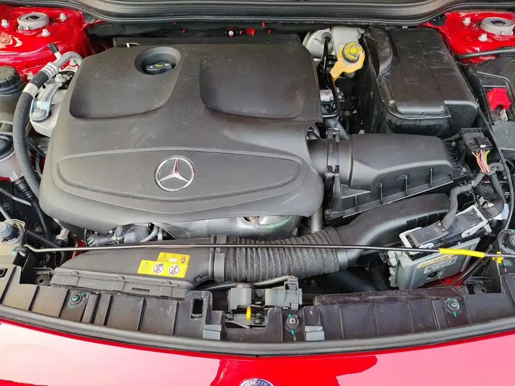 Mercedes-Benz GLA 2017 — фото 16
