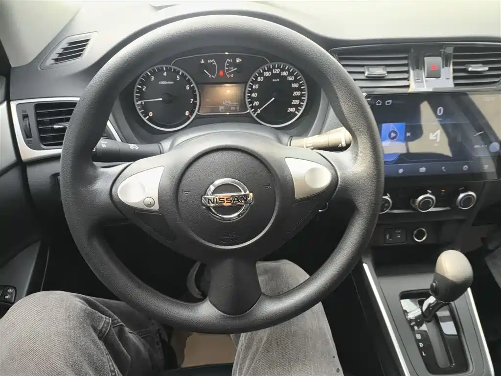Nissan Sylphy 2023 — фото 11