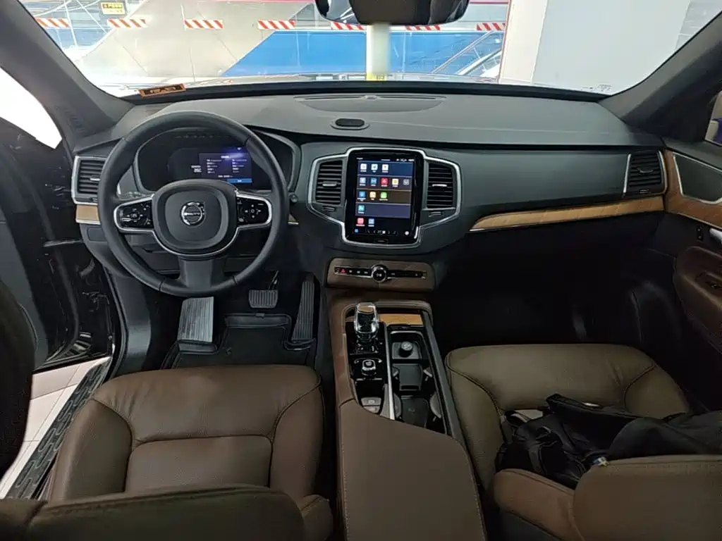 Volvo XC90 2024