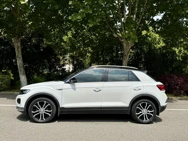 Volkswagen T-Roc 2019