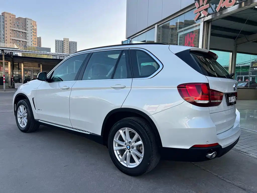 BMW X5 2015 — фото 13