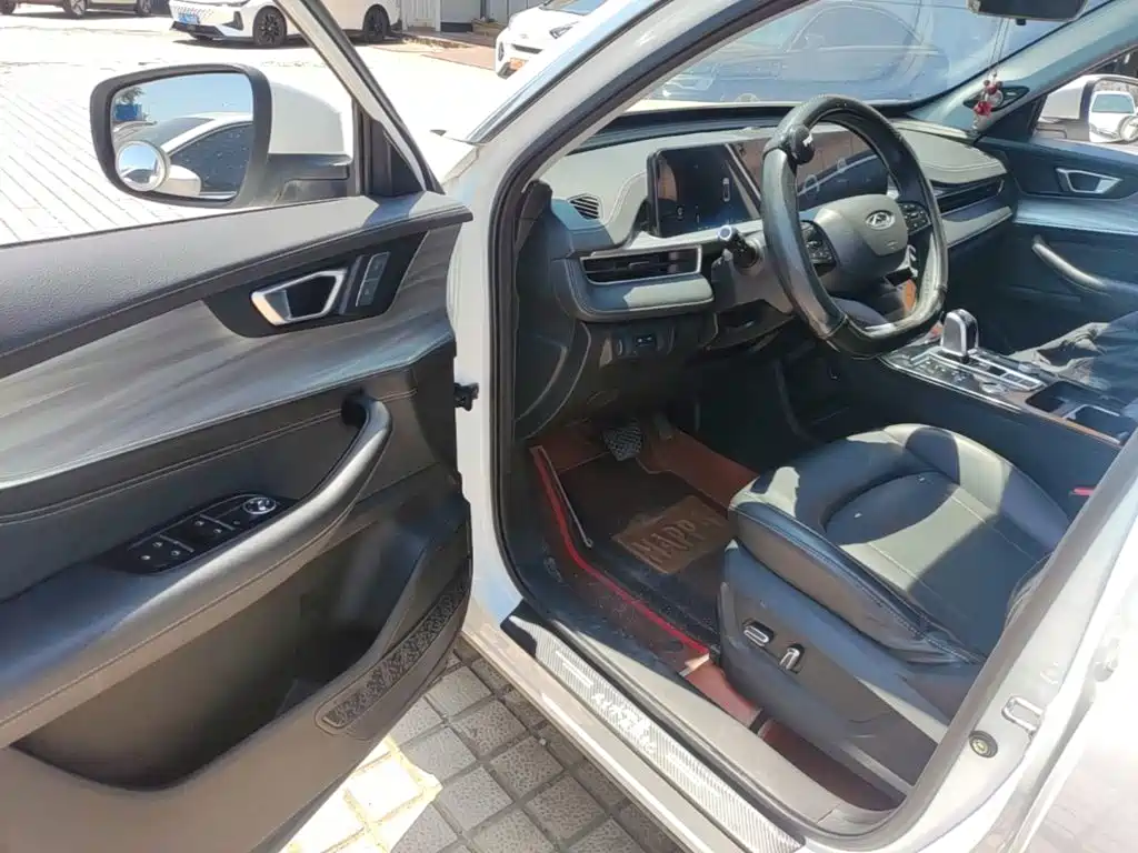 Chery Tiggo 8 PLUS 2021 — фото 16