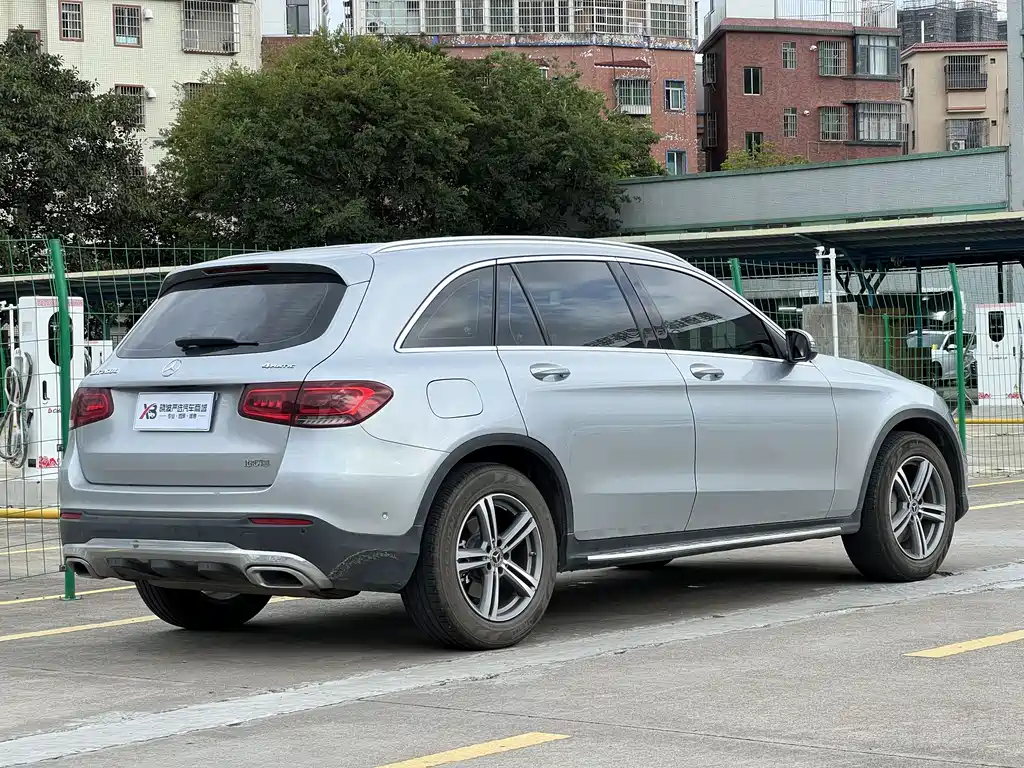 Mercedes-Benz GLC 2021 — фото 7