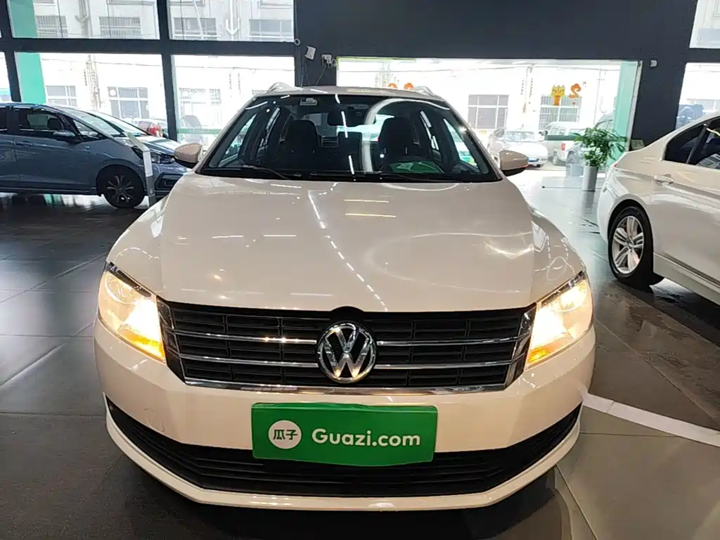 Volkswagen Gran Lavida 2015