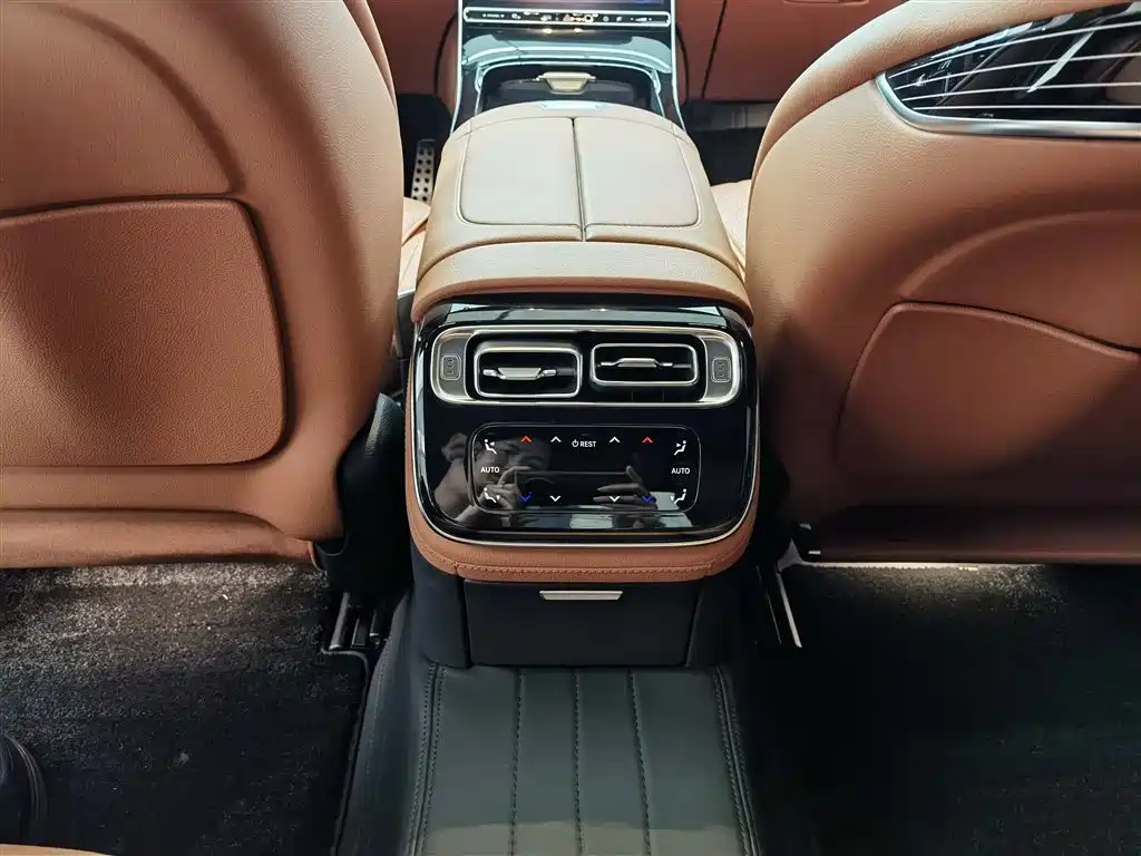 Mercedes-Benz S-Class 2025 — фото 16