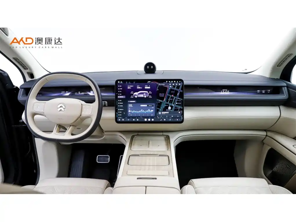 NIO ES8 2025
