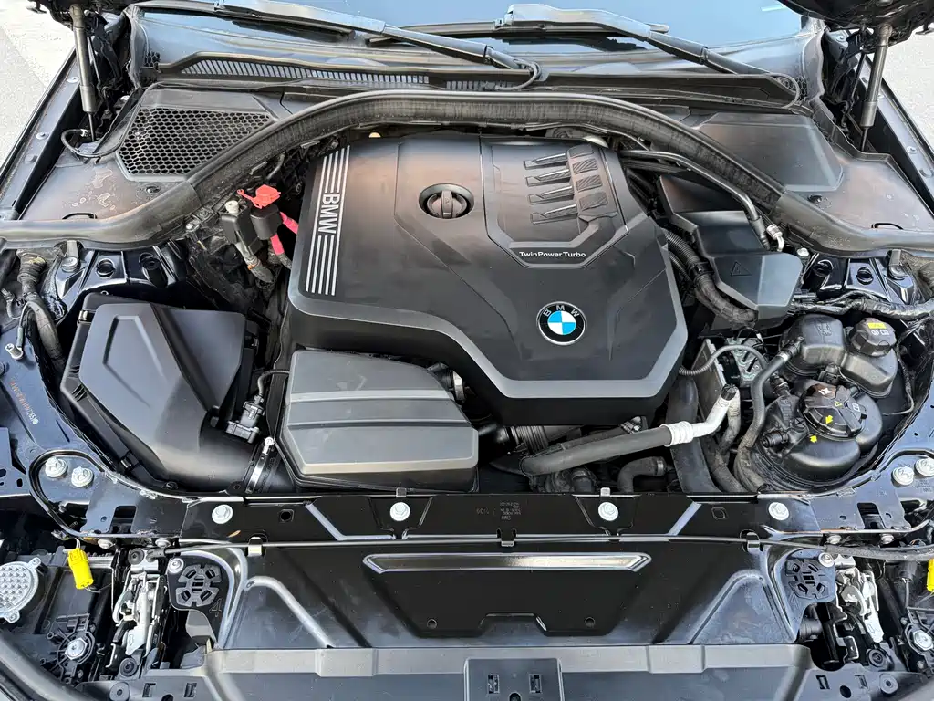 BMW 3 Series 2020 — фото 19