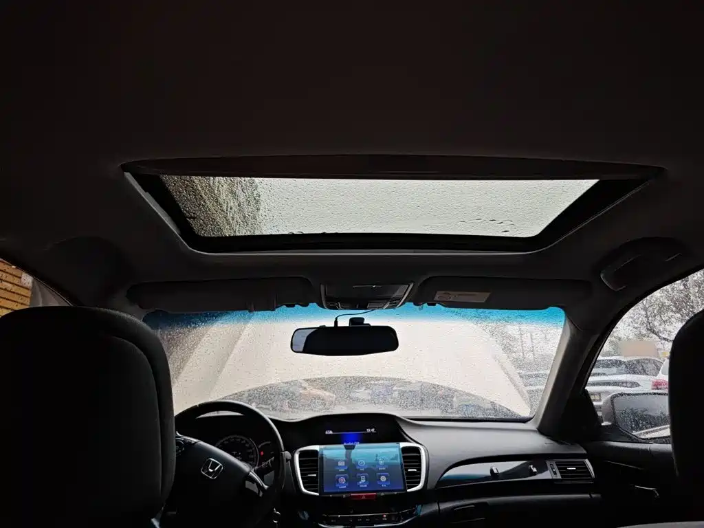 Honda Accord 2016 — фото 14