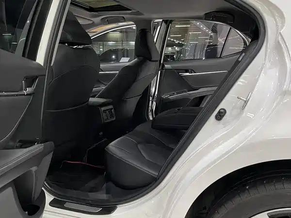 Toyota Camry 2020