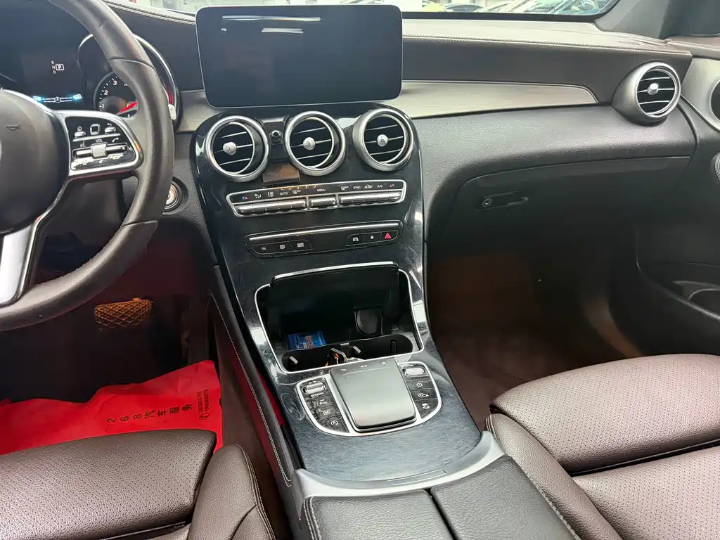 Mercedes-Benz GLC 2020