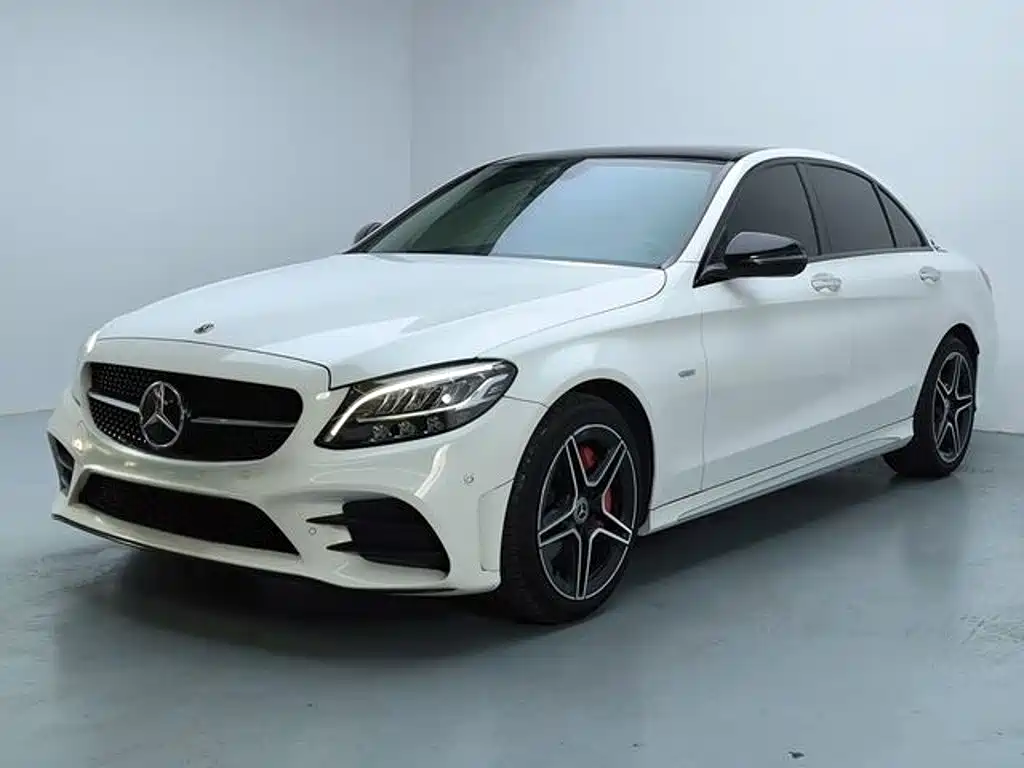 Mercedes-Benz C-Class 2021