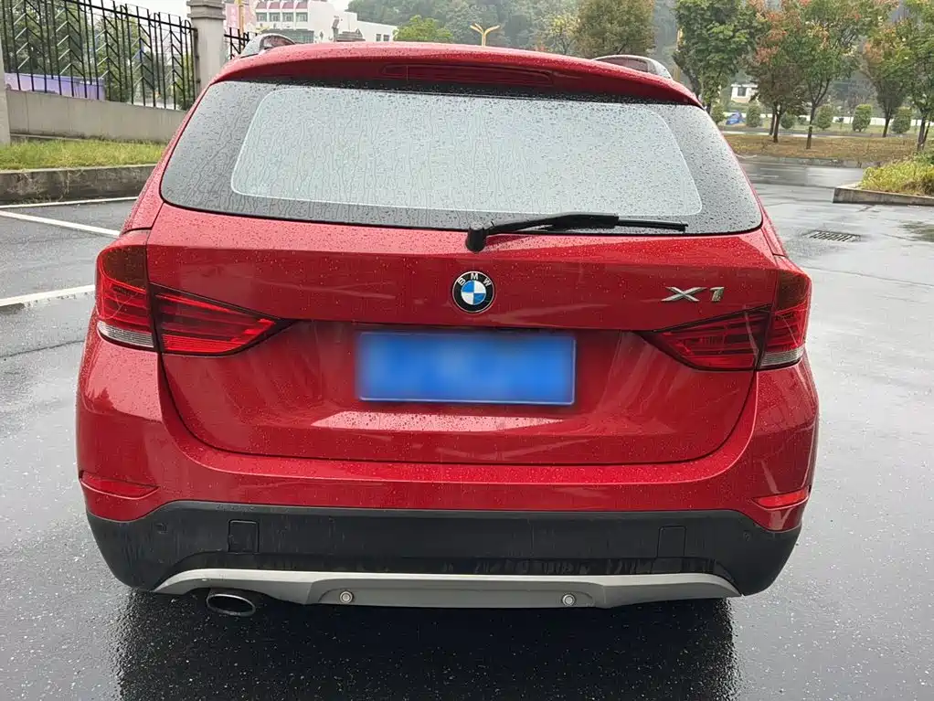 BMW X1 2014 — фото 25
