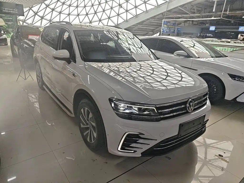 Volkswagen Tiguan L PHEV 2020 — фото 4