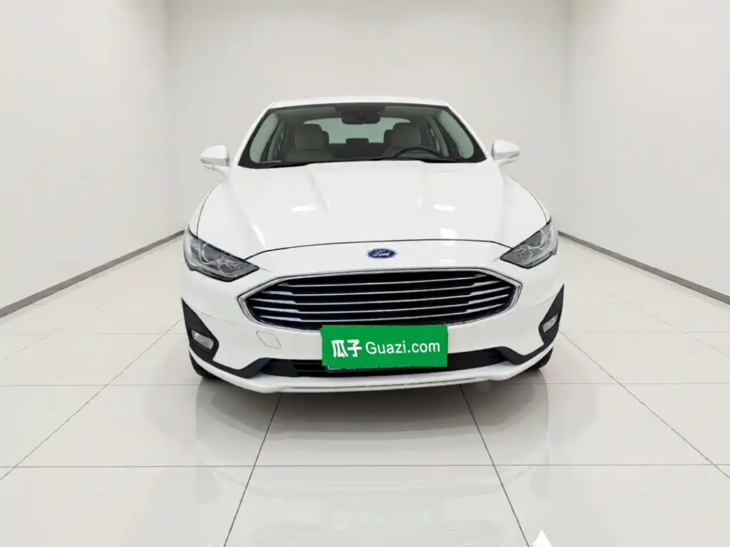 Ford Mondeo 2019 — фото 24