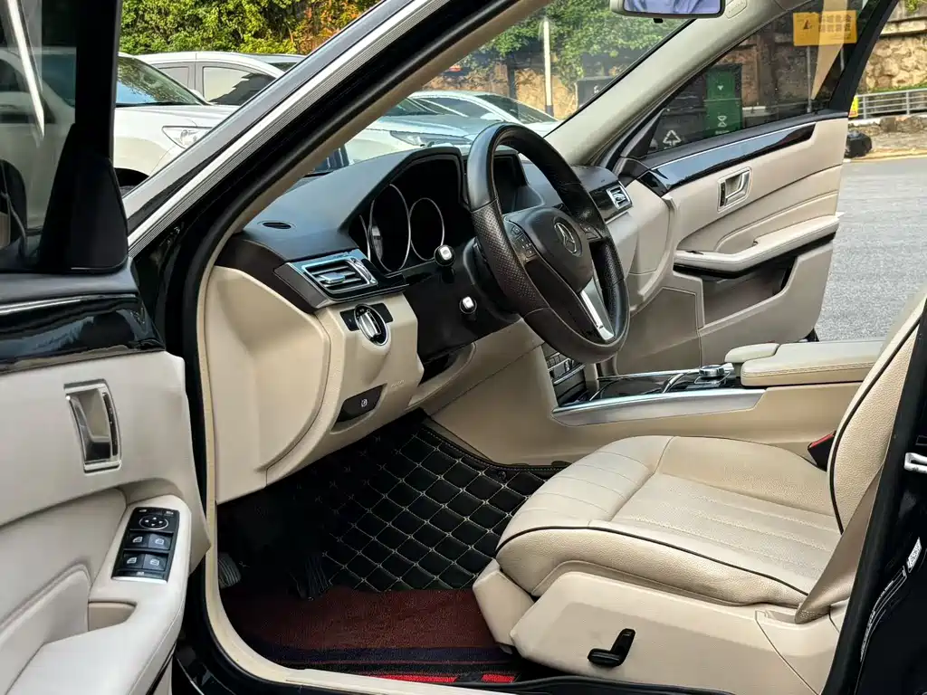 Mercedes-Benz E-Class 2016