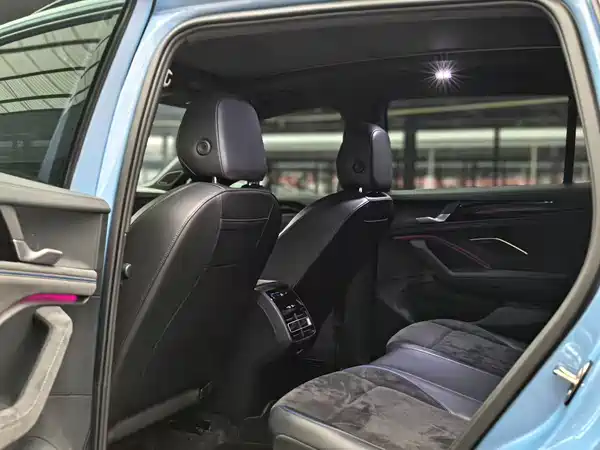 Volkswagen Tiguan L 2024