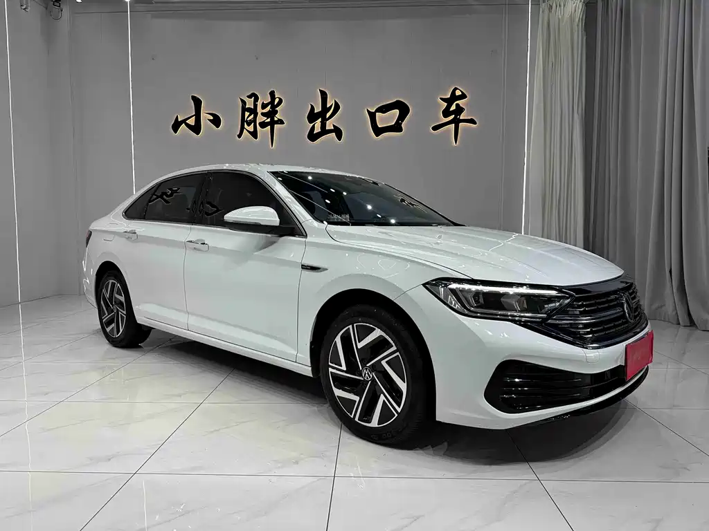 Volkswagen Sagitar 2022