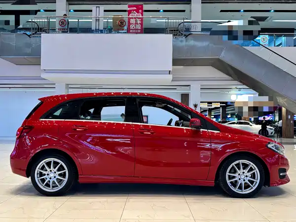 Mercedes-Benz B-Class 2015
