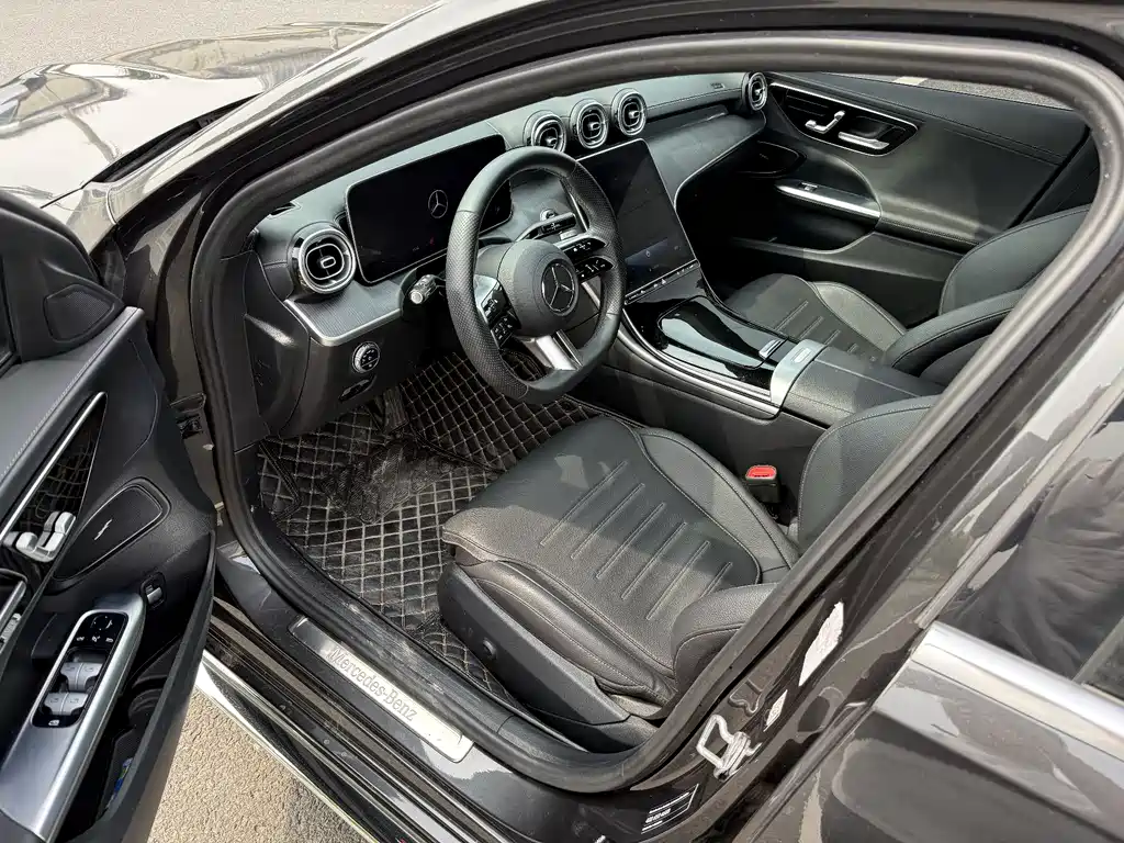 Mercedes-Benz C-Class 2022 — фото 8