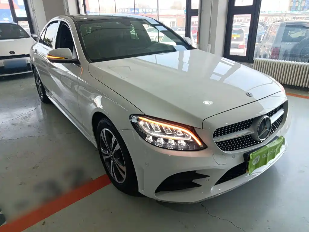 Mercedes-Benz C-Class 2020 — фото 22