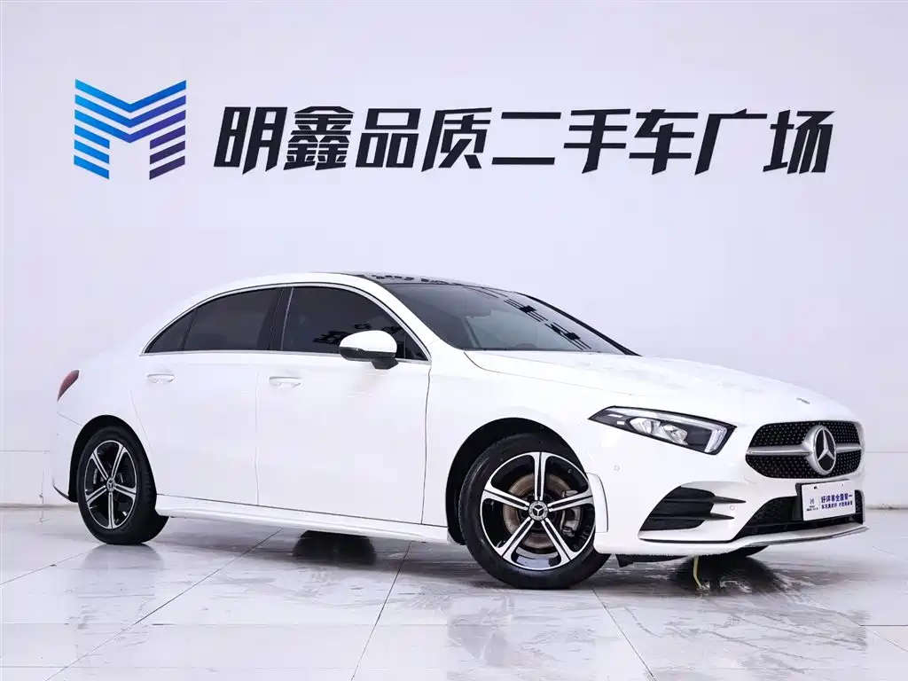 Mercedes-Benz A-Class 2023 — фото 5