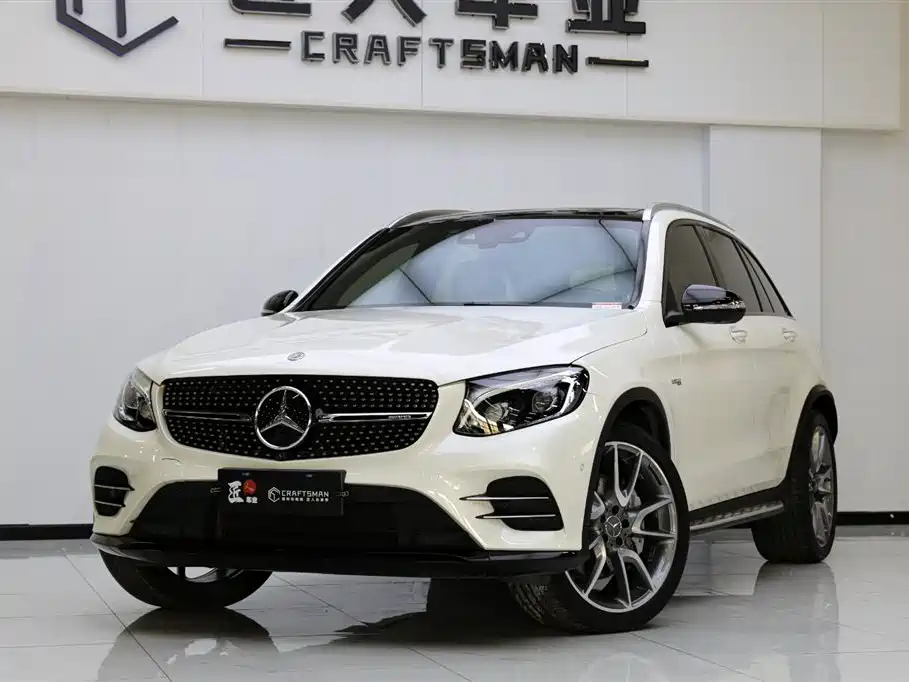 Mercedes-Benz GLC AMG 2018 — фото 2