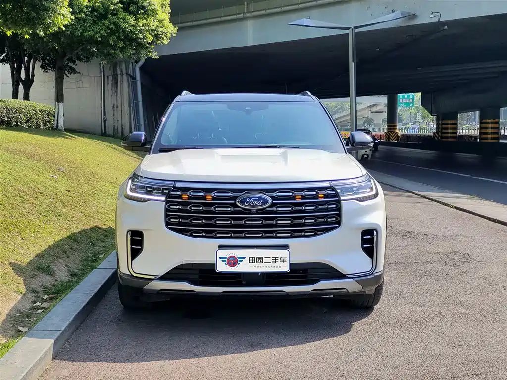 Ford Explorer 2022 — фото 2