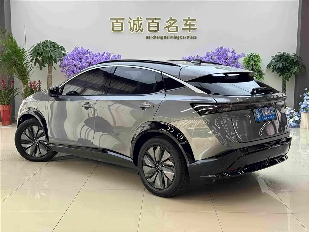 Nissan ARIYA 2024