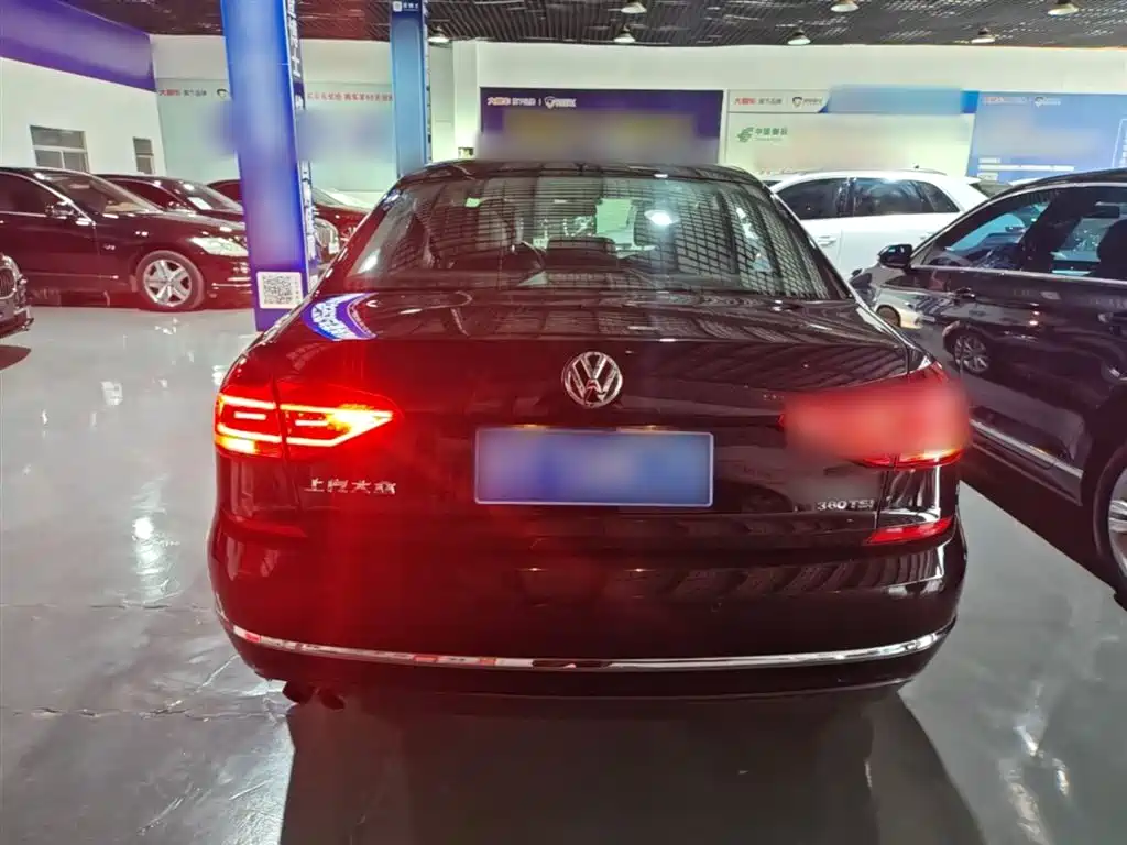 Volkswagen Passat 2017 — фото 6