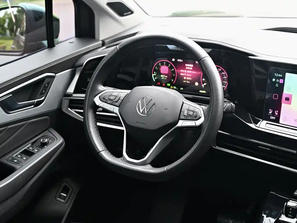 Volkswagen Talagon 2023 — фото 8