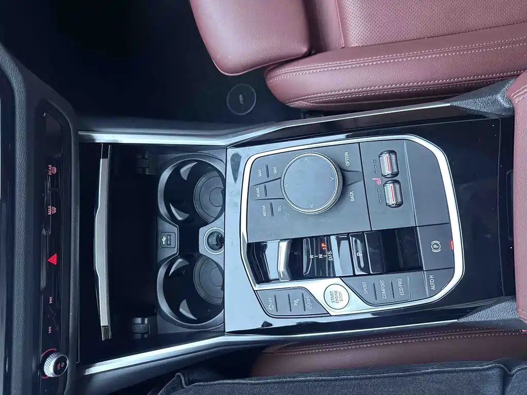 BMW 3 Series 2023 — фото 15