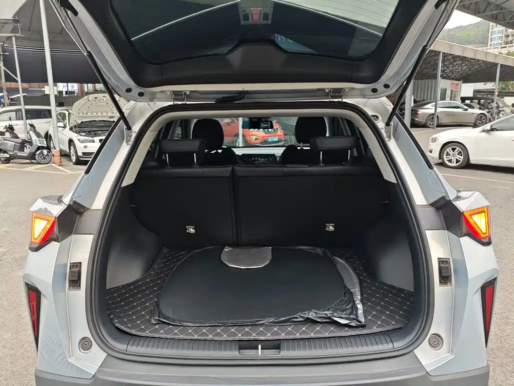 GAC Trumpchi GS3 2025 — фото 19