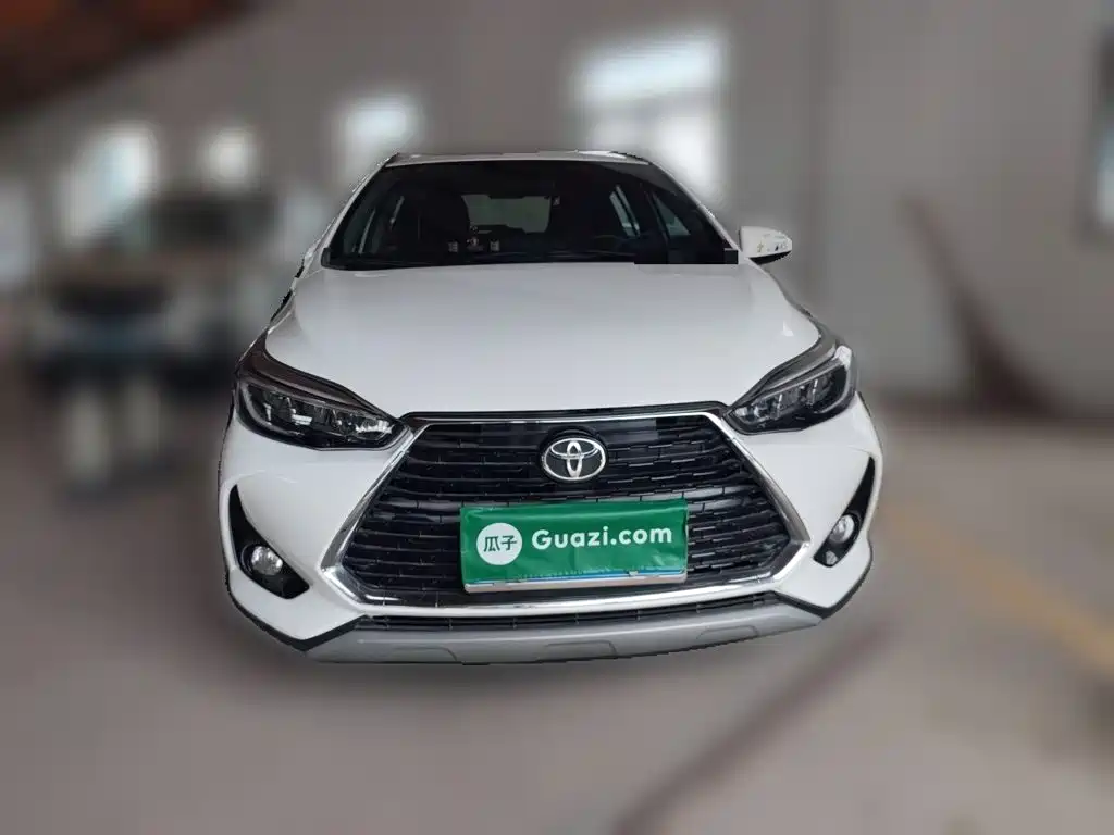 Toyota Yaris L 2022 — фото 24