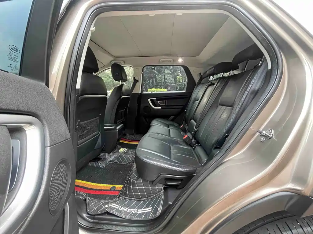 Land Rover Discovery Sport 2015 — фото 12