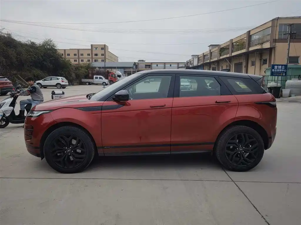 Land Rover Evoque 2020 — фото 6