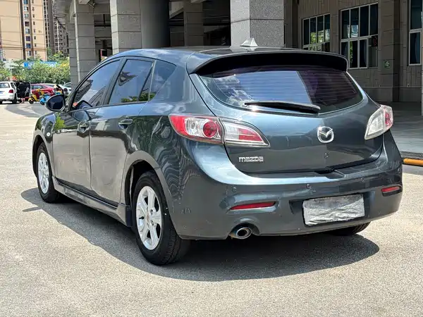 Mazda 3 Xingcheng 2012