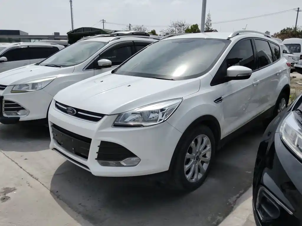 Ford Kuga 2016