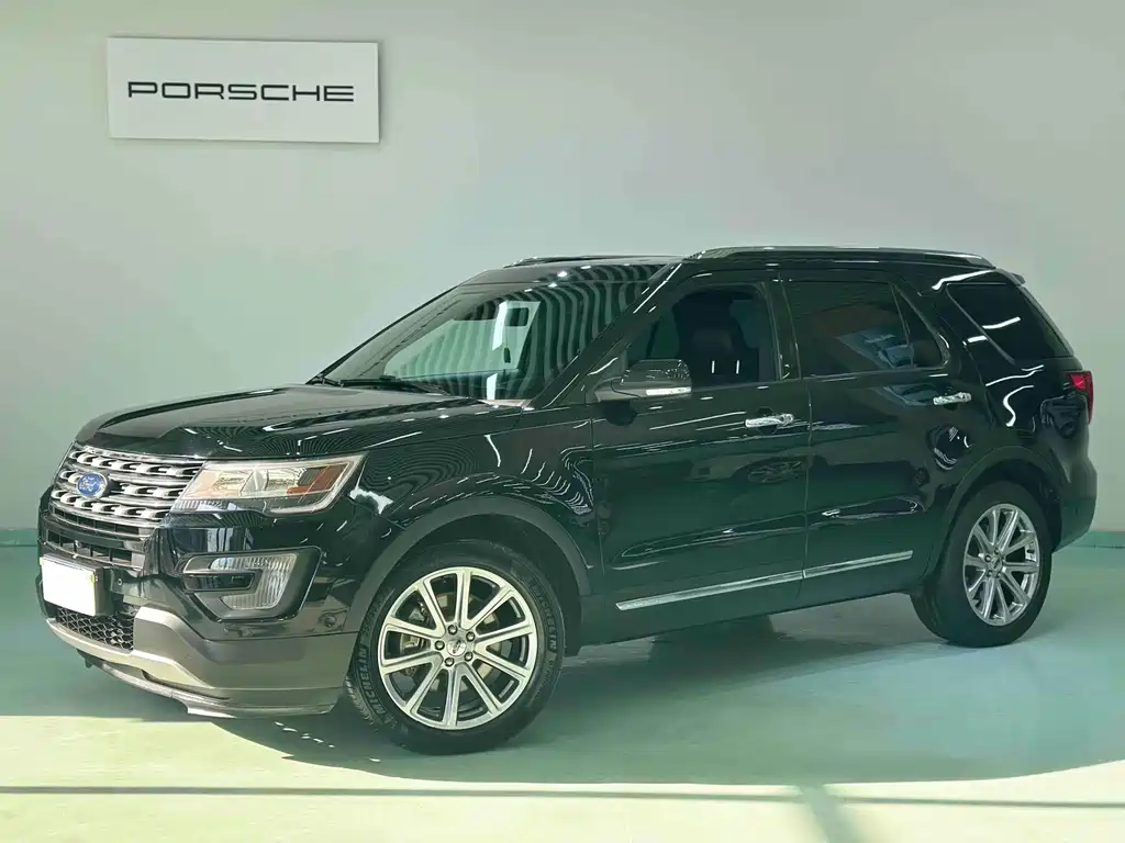Ford Explorer 2017 — фото 1