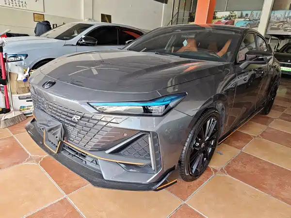 Changan UNI-V 2023