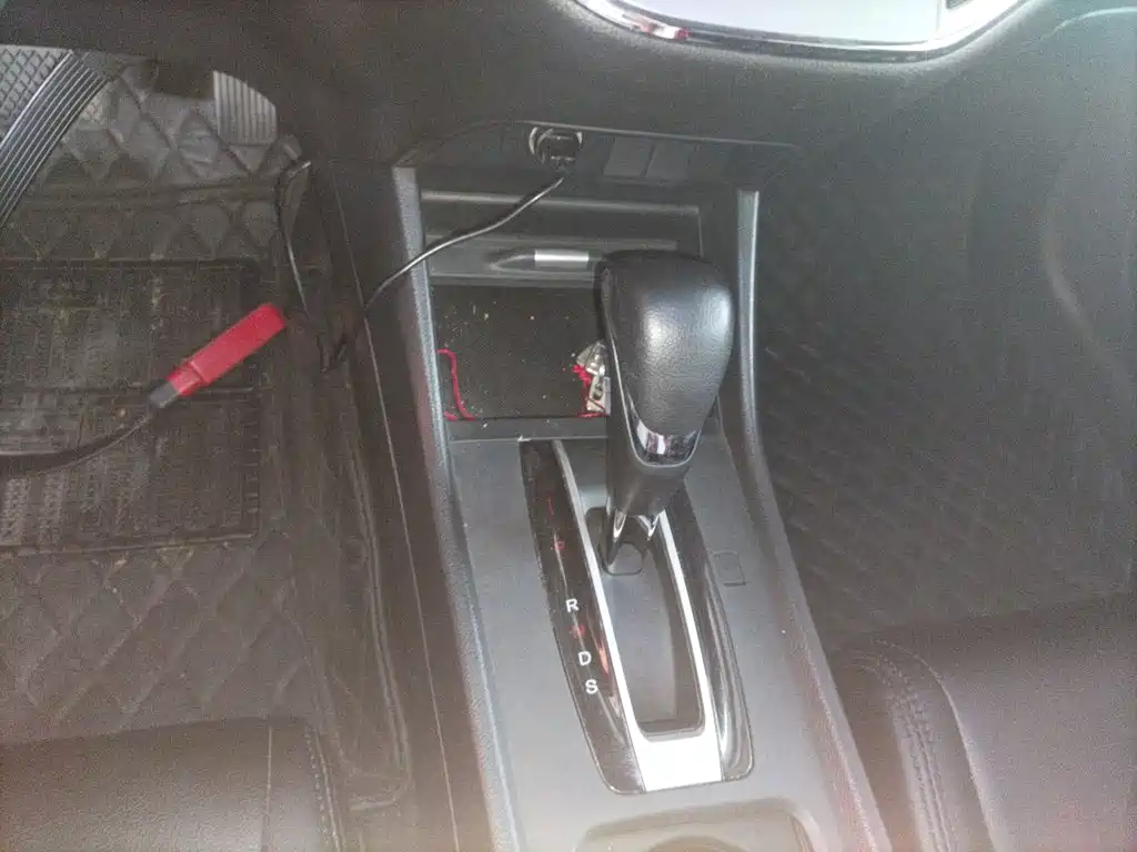 Honda Jade 2017 — фото 10