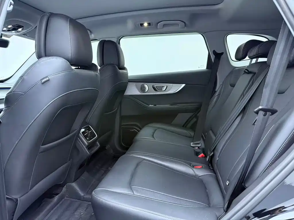 Chery Tiggo 8 PRO 2025 — фото 7
