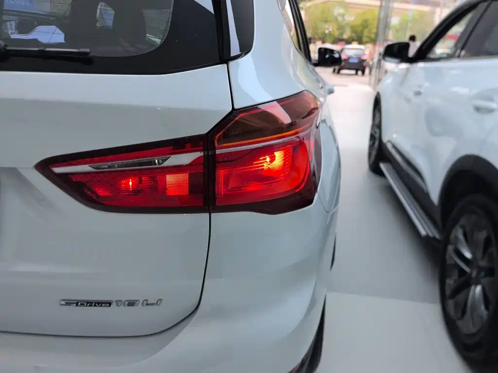 BMW X1 2019 — фото 24