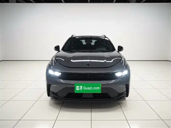 Lynk & Co 01 2023