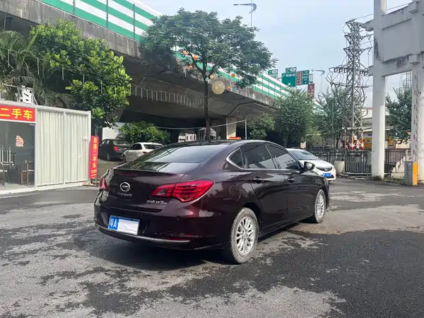 GAC Trumpchi GA6 2015