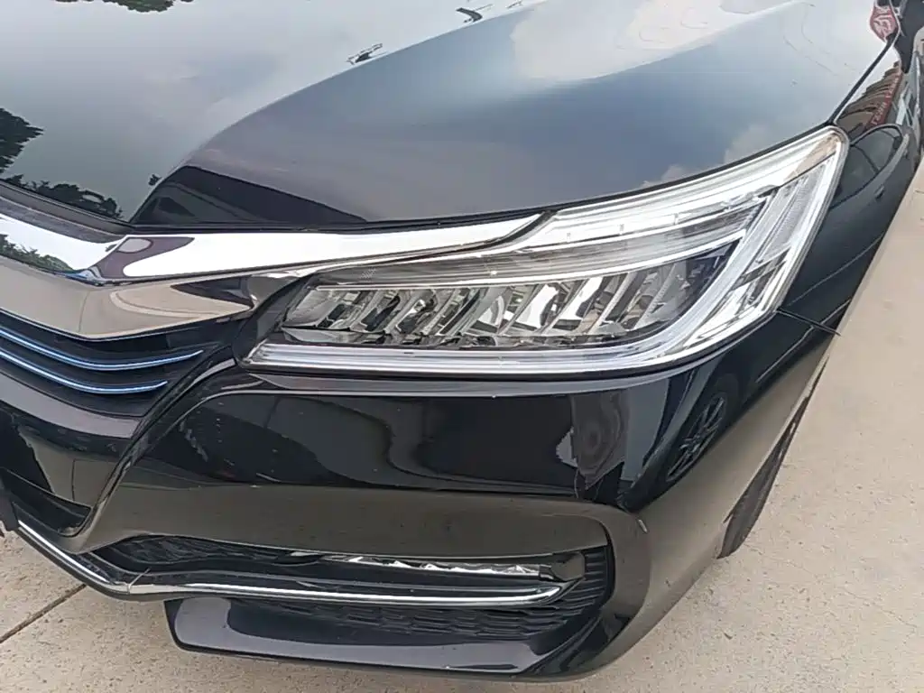 Honda Accord 2019 — фото 24