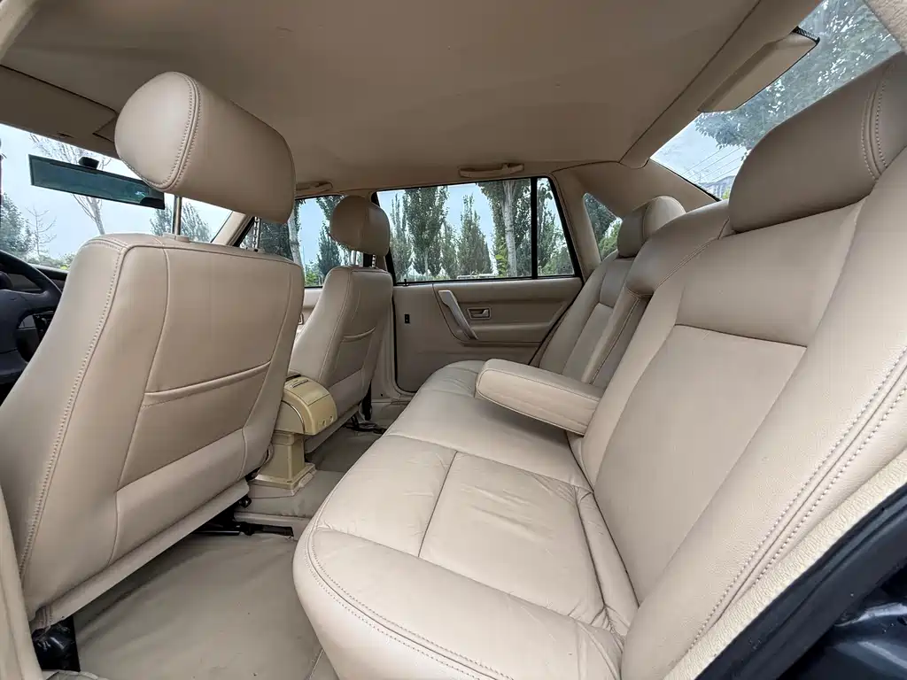 Volkswagen GMC 2012
