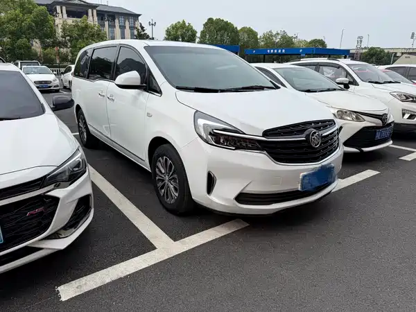 Buick GL8 2022