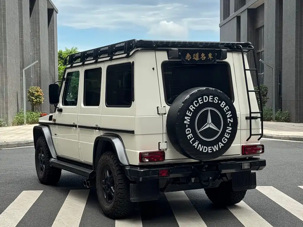 Mercedes-Benz G-Class 2016