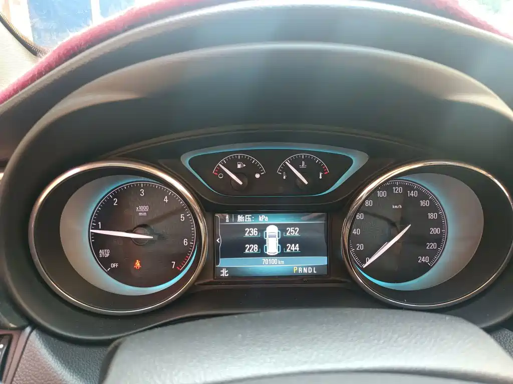 Buick Envision Plus 2015 — фото 12