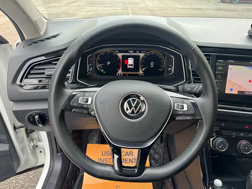 Volkswagen T-Roc 2022 — фото 8